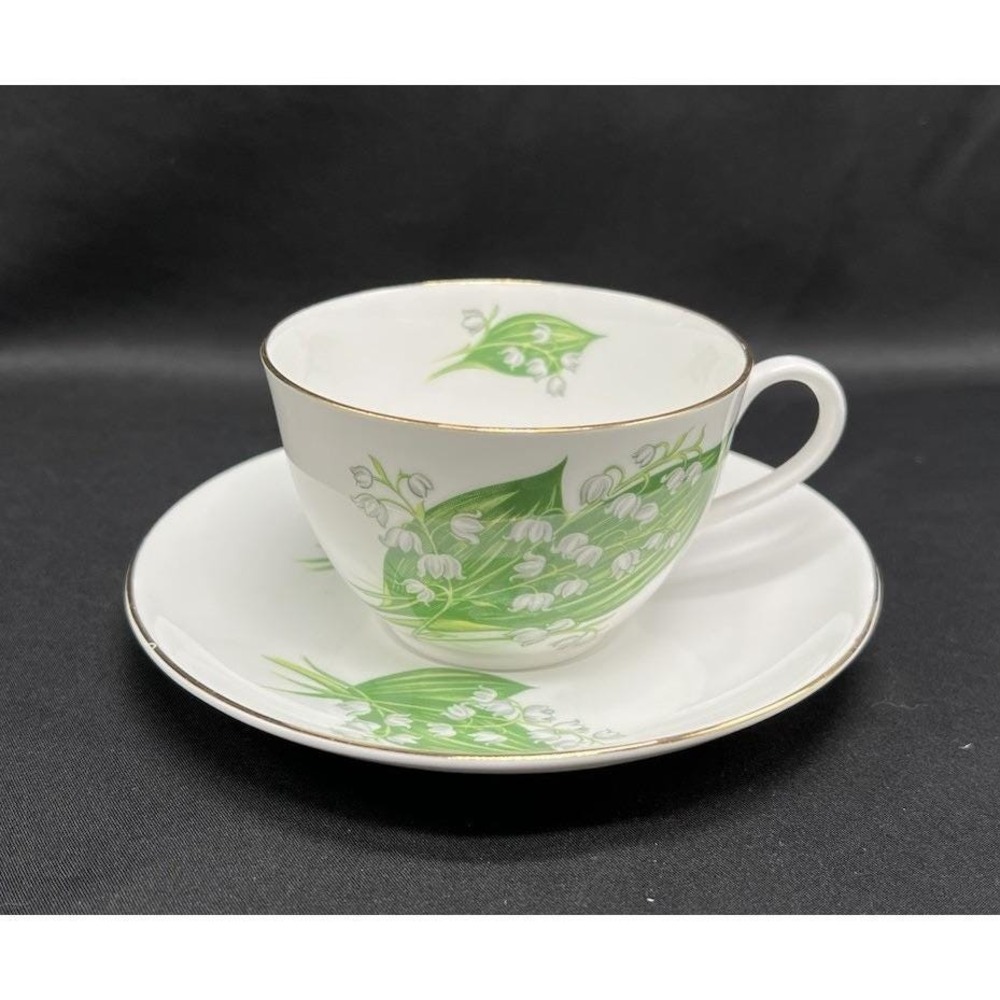 Shelley Fine Bone China Lily of the Valley Bute Shape Teacup and Saucer Set